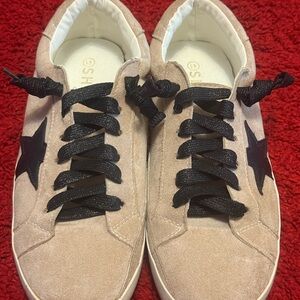 SHEIN faux leather and suede sneakers with black star accents.